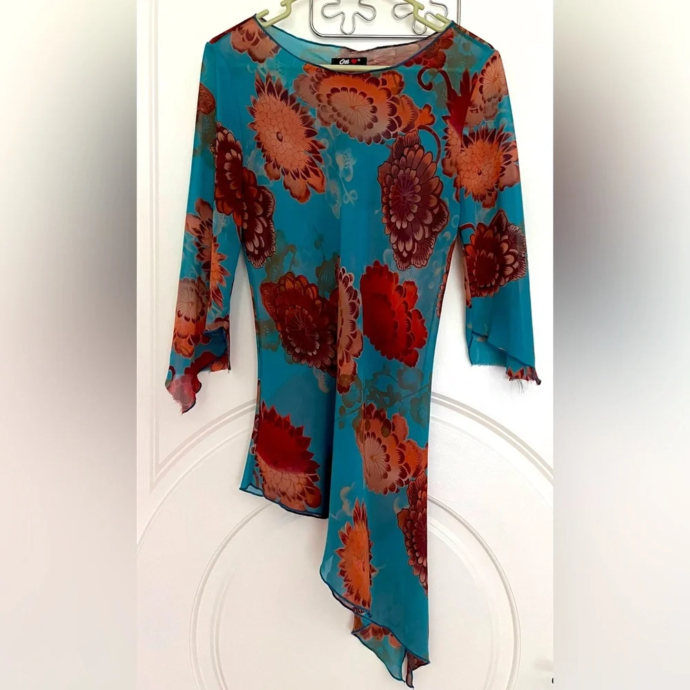 Light Tunic - Picture 1 of 4